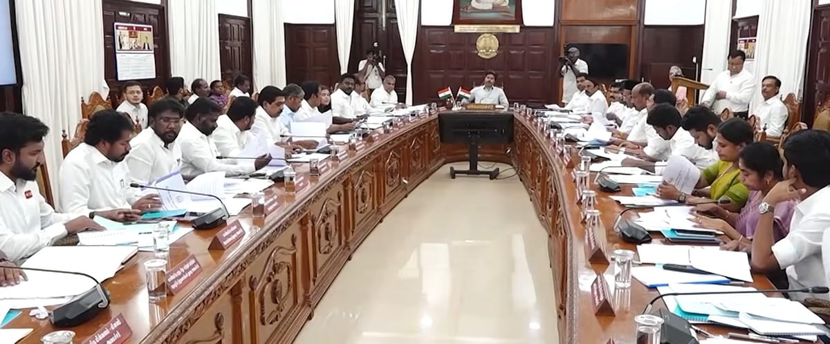 எனக்கு அமைச்சர்கள் முக்கியமா மக்கள் முக்கியமா என கேட்டால் மக்கள்தான் முக்கியம் என்று சொல்லுவேன் - முதலமைச்சர் ஜோசப் விஜய்