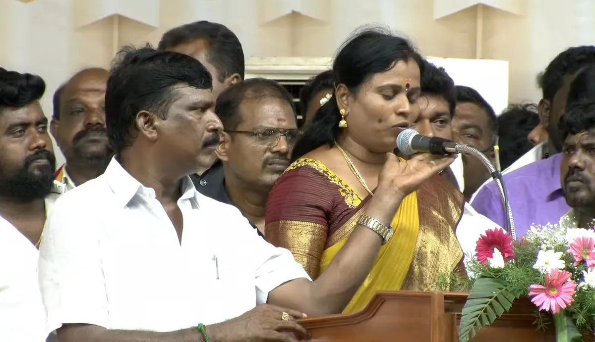 மாற்றுக் கட்சியினர் தவெக-வில் இணையும் விழா