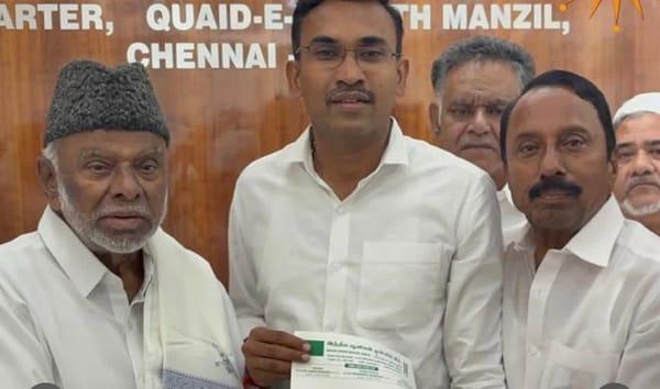 IUML TVK ஆதரிக்க முன்வந்துள்ளது. இந்திய ஐக்கிய முஸ்லிம் லீக் தமிழ்நாடு விசிக தலைவர் ஜோசப் விஜயுக்கு ஆதரவு அறிவித்துள்ளது. தமிழ்நாடு அரசியலில் புதிய திருப்பம்.