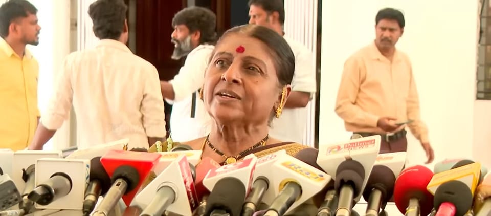 "விஜய் எனது தம்பி போன்றவர்; நேரில் வாழ்த்துரைக்கக் காத்திருக்கிறேன்" – பின்னணிப் பாடகி டி.கே. கலா பேட்டி!