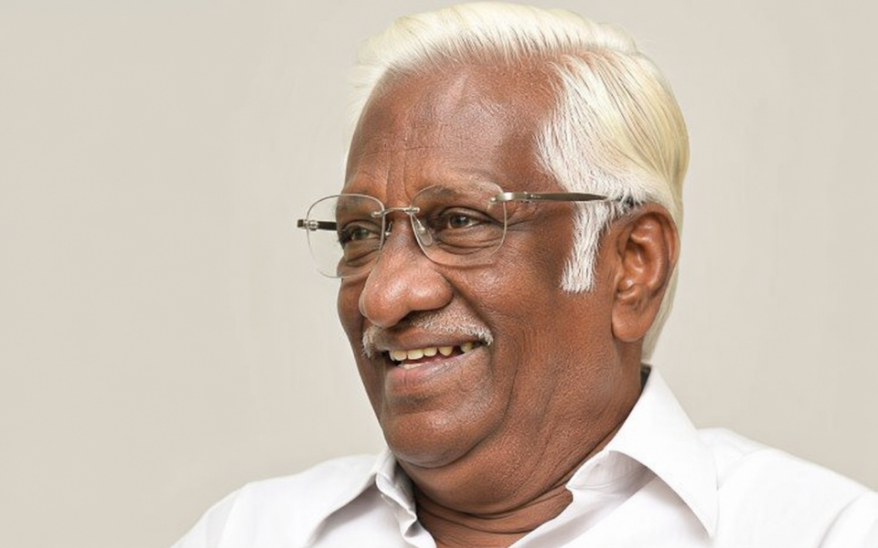 சாகித்ய அகாதமி விருது பெற்ற கவிஞர் புவியரசுவுக்கு அரசு மரியாதை