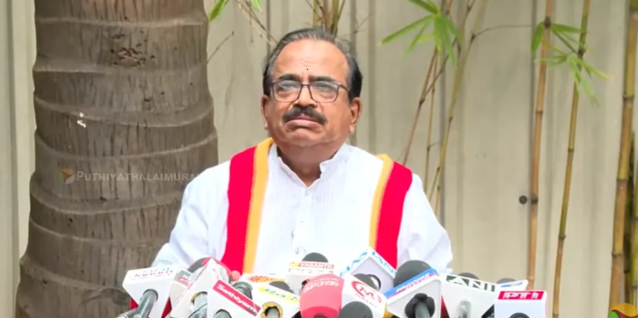 திமுக நடத்திய அறிவுத் திருவிழாவில் நாஞ்சில் சம்பத்திற்கு முறையான